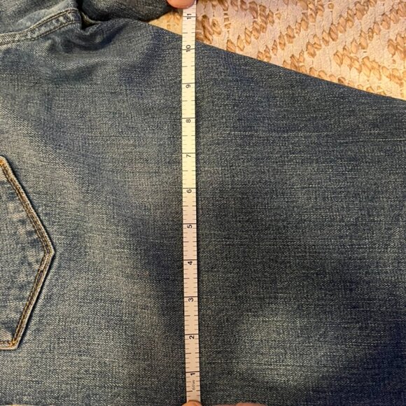 Todd Snyder Japanese Stretch Selvedge Jean in Medium Wash - Picture 8 of 10